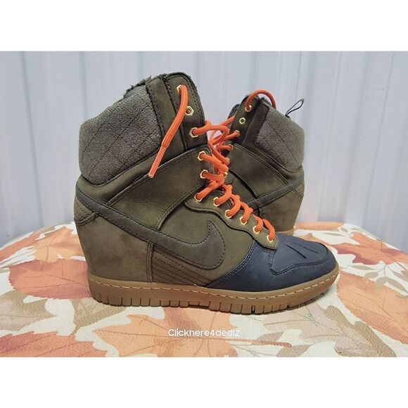 Nike Dunk Sky Hi Hidden Wedge Shoes H2O Repel Women's Size 8 Sneakers Retro